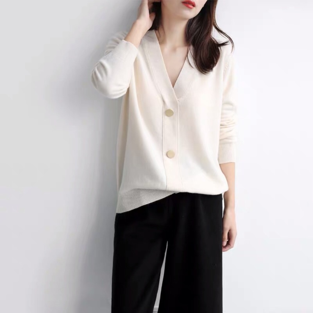 Cashmere & wool blend sweater